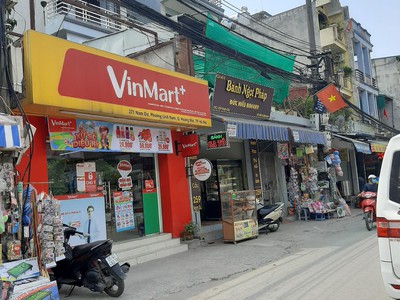 Ngay khi vẫn còn  nhà mặt ngõ lĩnh nam 47m 5t ô tô kinh doanh sát mặt phố. chỉ 4 tỷ 600 triệu 0
