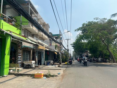 Bán nhà 2 tầng mặt tiền nguyễn duy p10.q8 - 6.5tỷ 2