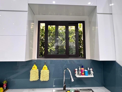Bán nhà phố minh khai, 32m2 x 5 tầng , kinh doanh, 4 ,85 tỷ 2