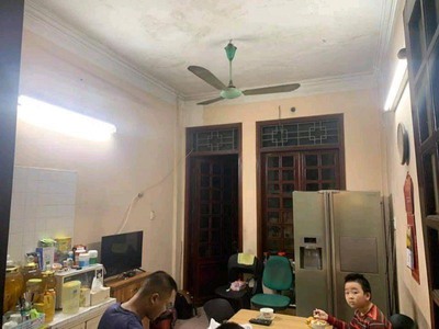 Mặt phố vọng thanh xuân  - vỉa hè- kinh doanh 120m . 4 tầng. 19 tỷ 3