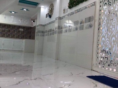 Phạm văn chí - p.4, quận 6, giáp q. 5 - 2 mặt hẻm xe hơi - 5 tầng - 41m2  - chỉ 5.15 tỷ 1