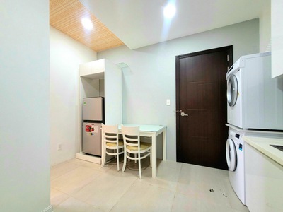 Chính chủ cho thuê căn hộ 1pn 35m2, trang bị đầy đủ nội thất, căn hộ nằm trong tòa nhà Xi Grand 1