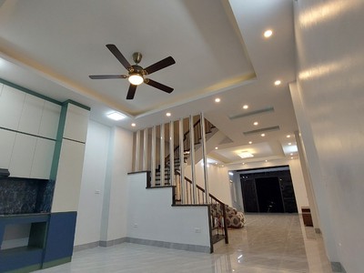 Bán nhà nhà 4 tầng tại Lương Văn Can , Khai Quang, Vĩnh Yên, Vĩnh Phúc. Giá 6,2 tỷ 3