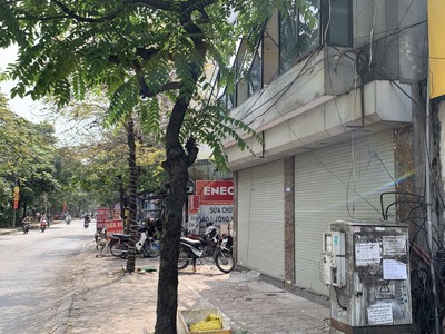 Cho thuê nhà mặt đường lớn 1