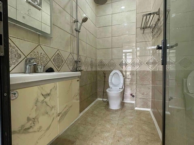 Chủ cần bán gấp nhà mặt tiền đường nguyễn văn quỳ - quận 7 - dt 100m2 giá 9,7 tỷ thương lượng 3
