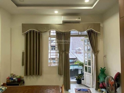 Chuyên quản lý bán cho thuê cardinal court phú mỹ hưng 4