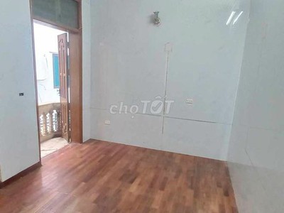 Cho thuê tầng 4 tại số 25 ngõ 521, Đường Phạm Văn Đồng, Bắc Từ Liêm 1