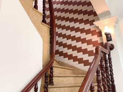Cần cho  thuê nhà riêng ngõ khâm thiên, đống đa, dt 30m - 4 tầng, 3 ngủ, 2 wc, full đồ, giá 11 triệu 2