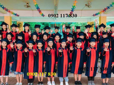 Xưởng may lễ phục tốt nghiêp An Giang 2