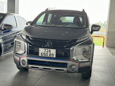 BÁN XE Mitsubishi Xpander Cross Bạc 2022 form mới 0