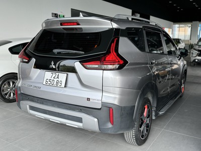 BÁN XE Mitsubishi Xpander Cross Bạc 2022 form mới 5