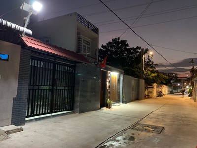 Bán nhà đẹp, mới xây full nội thất, đường đào tông nguyên, huyện nhà bè.  dtsd 120m2 gía 5,2 tỷ tl 2