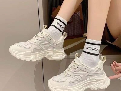 Giày Sneaker Nữ Giá Rẻ 02 0