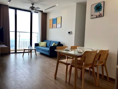 Cho thuê căn hộ phố chùa bộc dt 60m tầng 3 giá 8 triệu 1