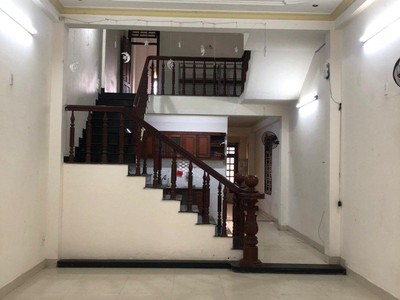 Bán nhà đường lê văn hiến, đà nẵng. đường đôi 33m, gần phạm hữu nhật, vị trí kinh doanh tốt. 2