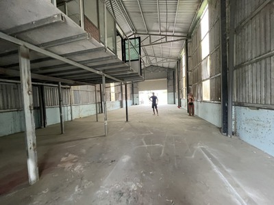 Xưởng hơn 400m2 giá rẻ, đường xe tải, sẵn 3fa, gần quốc lộ, mộc, cơ khí 2