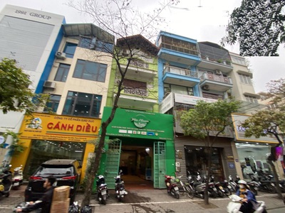 Cho thuê nhà mặt phố Dương Khuê, Mai Dịch. DT 50m2 x 3,5 tầng mặt tiền 4m 0