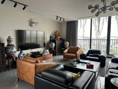 Tòa vp 169m2 x 10t, mt 8m, doanh thu 2,4 tỷ/năm, phố nguyễn hoàng tôn. 88 tỷ. 3