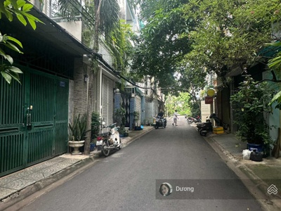 Nhà c4 hẻm kinh doanh, giá thấp hơn thị trường 30 khuôn đất đẹp 5,4x20m vuông vức 3