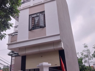 Chính chủ bán nhanh nhà trung tâm phường hà khẩu, tp hạ long, qn 0