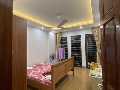 Phân lô liền kề  kiến hưng, kinh doanhdt 50m2, 6 tầng , nhà đẹp ở luôn 9,8 tỷ 2