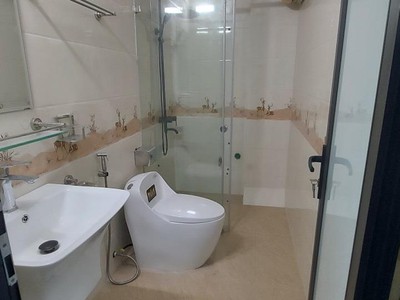 Chính chủ thân gửi bán căn nhà đẹp - gía tốt tại ngõ đường kênh phường cửa bắc nam định 2