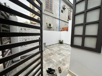 Bán nhà 3 tầng lô góc đẹp gần công viên Bạch Đằng, TP HD, 61.5m2, đường ô tô, giá tốt 5