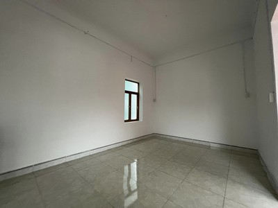 Bán nhà 3 tầng lô góc đẹp gần công viên Bạch Đằng, TP HD, 61.5m2, đường ô tô, giá tốt 9