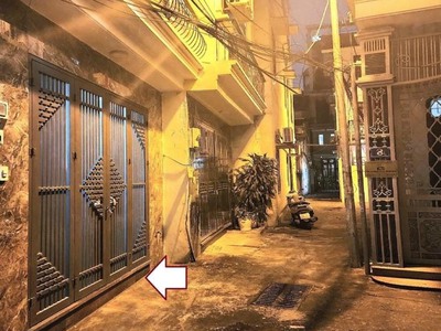 Nhà mới- ngõ thông -sổ đỏ đẹp- tặng full nội thất, cầu giấy165m2,giá 5,5 tỷ thương lượng 1