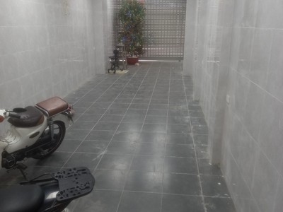 Chính chủ cho thuê nhà mặt phố hạ đình - phù hợp mọi mô hình kinh doanh 2