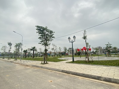 Mặt đường Vành Đai 5 Nút Giao Kết nối các KCN Phổ Yên - Bắc Giang - Hà Nội 1