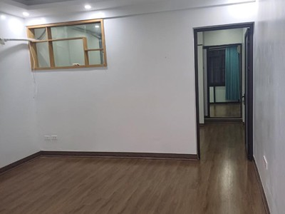 Bán căn hộ tầng 2 khu A Giảng Võ, Ba ĐÌnh, 2 ngủ, có thang máy, thoáng mát, dân trí cao, an ninh tốt 0