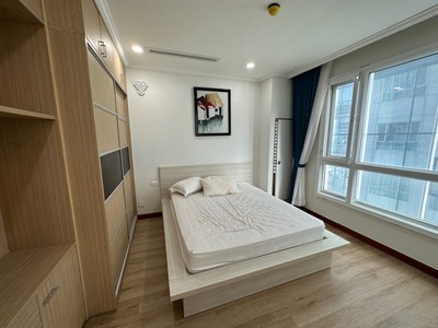 Cho thuê CHCC Lancaster Quận 1, 86m2, 2Pn, 2WC, NT như ảnh, tầng trung 3