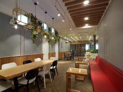 Định cư nước ngoài, chủ cho thuê nhanh mặt tiền gần Vincom, Emart, 1 trệt 1 lầu trống suốt 0
