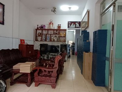 Quận 8 - bán nhà 60m2 - chỉ 8,5 tỷ - đường bùi minh trực 0