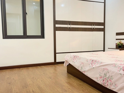 Tôi chính chủ cần bán gấp nhà Mặt chợ La Khê dọc bún 2, nhà LK vỉa hè sổ 50m, vuông vắn đẹp, 3