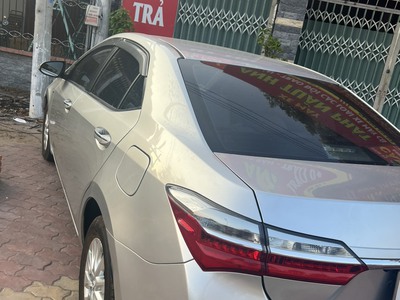 Cần bán nhanh Toyota Corolla Altis 2018 bản 1.8E số tự động 6