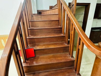 Cực hiếm phân lô trần quốc hoàn 55m 4 tầng nhỉnh 14 tỷ- ô tô tránh vỉ hè rộng gần phố- nhà đẹp kinh 3