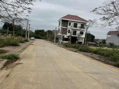 Bán lô góc 2 mặt tiền tại kđt tân phát. tp tuyên quang 2
