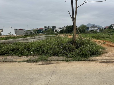 Bán lô góc 2 mặt tiền tại kđt tân phát. tp tuyên quang 1