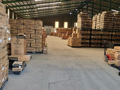 Cần cho thuê kho xưởng 6000m2 trong KCN Tân Tạo, Bình Tân, giá rẻ 1