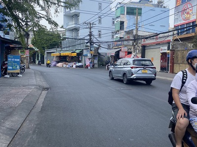 Cho thuê nhà mt 413a lê quang định, bình thạnh 2