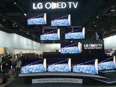 Màn hình LG oled - Công ty TNHH PEI 0