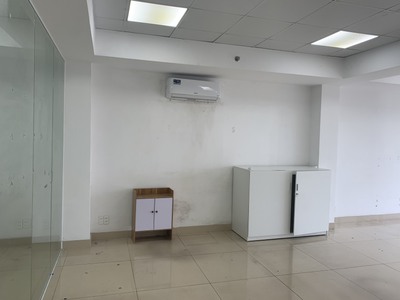 Cho thuê văn phòng 633 trần xuân soạn 4
