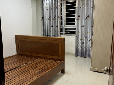 Chính chủ cần bán gấp căn 3n2vs ct2 tòa 17t2 vinaconex 3 đối diện bhxh, ntcb giá cực rẻ 4tỉ5, sổ đỏ 3
