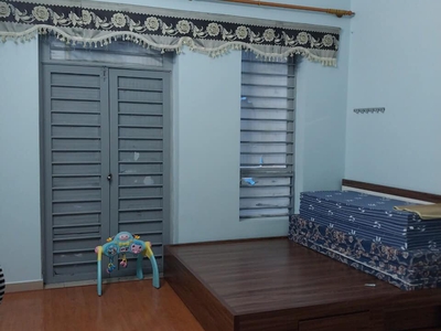 Bán nhà 2.5 tầng ngõ phố Đức Minh, TP HD, 52.1m2, mt 4m, 2 ngủ, đường oto tránh nhau 3