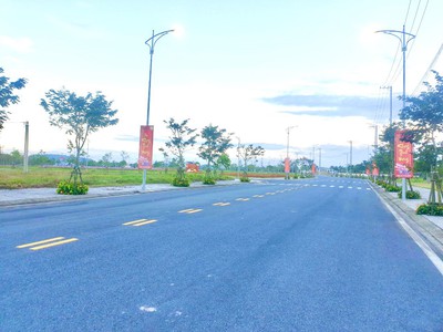 Bán đất nền Quảng Ngãi   vị trí mặt tiền đường 25m đối diện quỹ đất dịch vụ 0