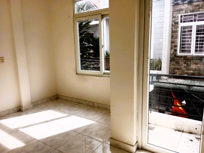 Cho thuê nhà 1t1l 3pn hẻm xe hơi quốc lộ 1k linh xuân 3