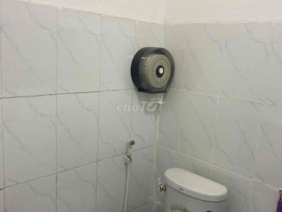 Chính chủ cần cho thuê nhà 1 trệt 1 gác suốt, mặt tiền kinh doanh hẻm 1041 trần xuân soạn, phường 3