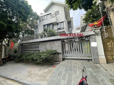 Chính chủ bán biệt thự văn phú, hà đông, hà nội 200m2 x 3.5 tầng, mt 10m, bt3 ô 2x 0